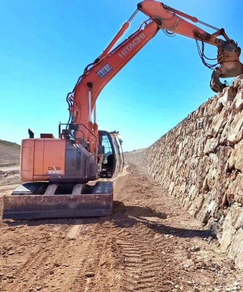 Colocación de escollera en La Rioja